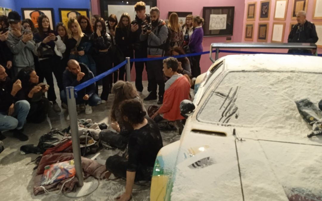 Farina sull’auto dipinta da Andy Warhol