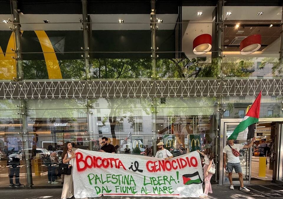 ULTIMA GENERAZIONE: NAPOLI,  INTERVIENE L’ESERCITO ALLA PRIMA AZIONE